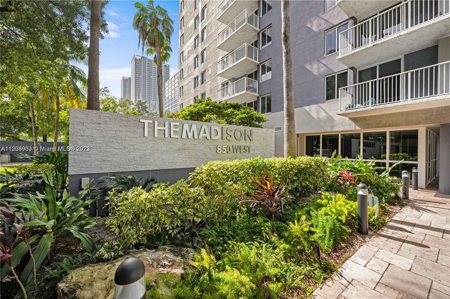 The heart of Downtown Miami brings you straight to the Madison Downtown! Lovely unit soars in the sky on the 17th floor. This 2/2 corner unit provides an abundance of natural light and privacy. Spacious bedrooms, living areas and open kitchen with lovely accents. Washer and Dryer in the unit plus stainless steel appliances. Sought after building with 5 star amenities including beautiful pool and bbq areas, volleyball court, basket ball court, theater room, tennis court and business center.
