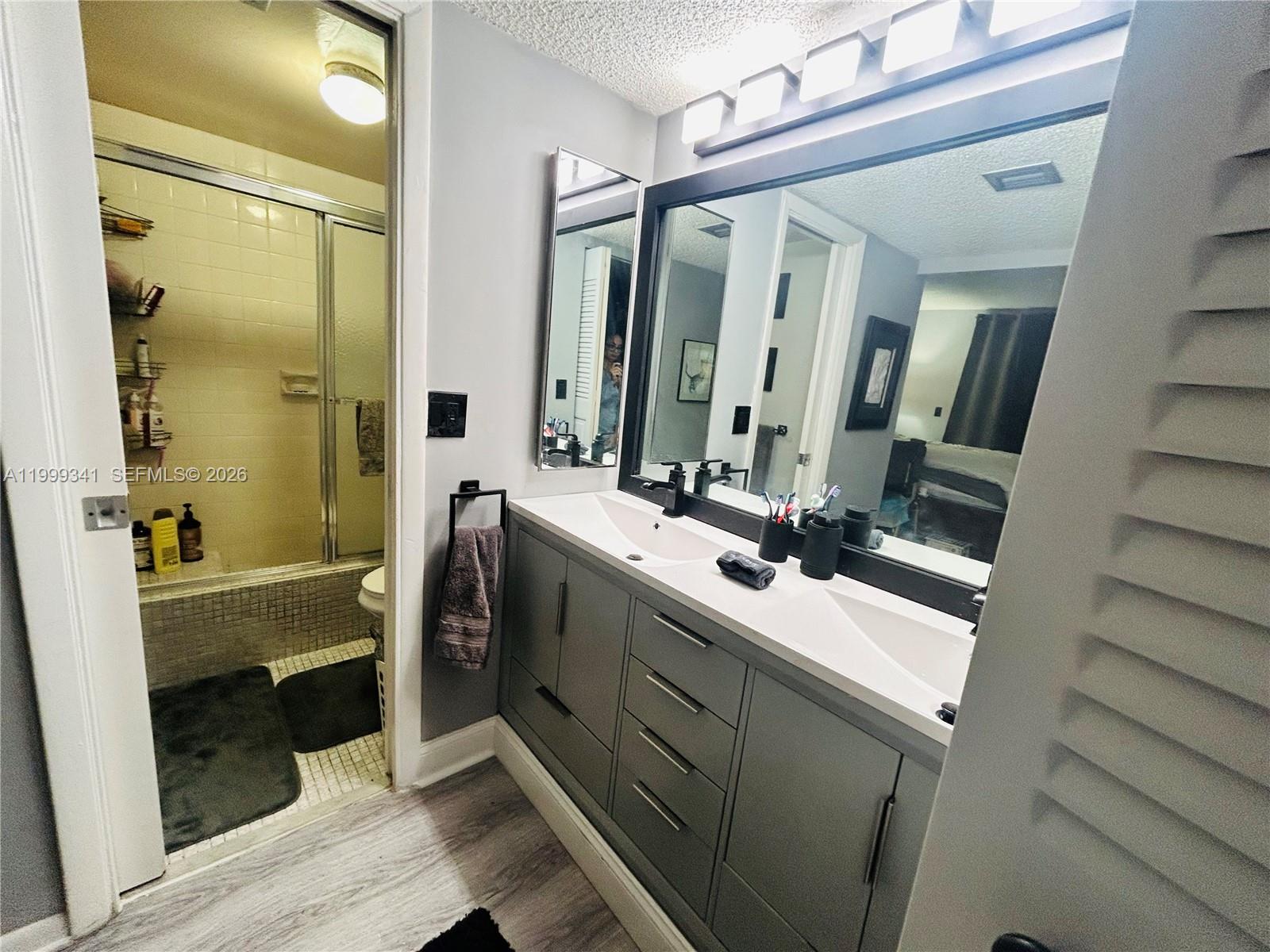 SUNRISE ISLAND CONDOMINIU - Residential