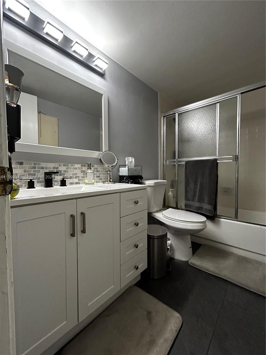 SUNRISE ISLAND CONDOMINIU - Residential