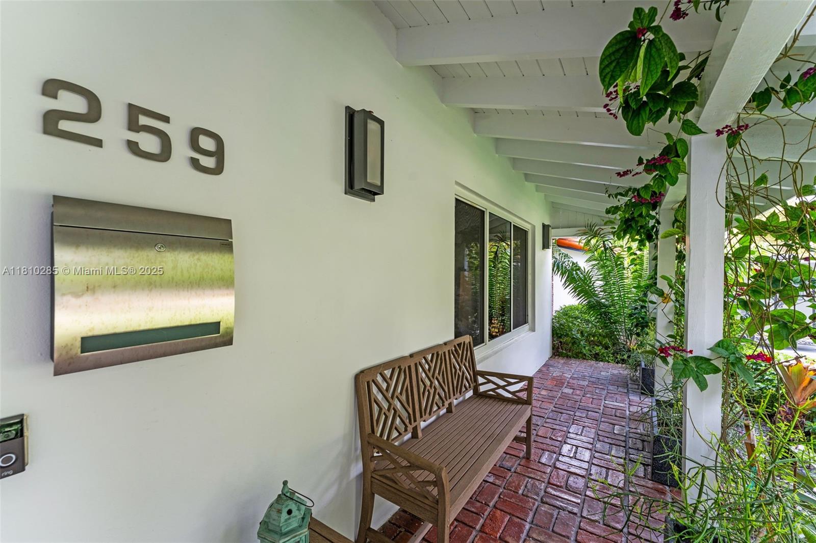 BAY HEIGHTS - Residential