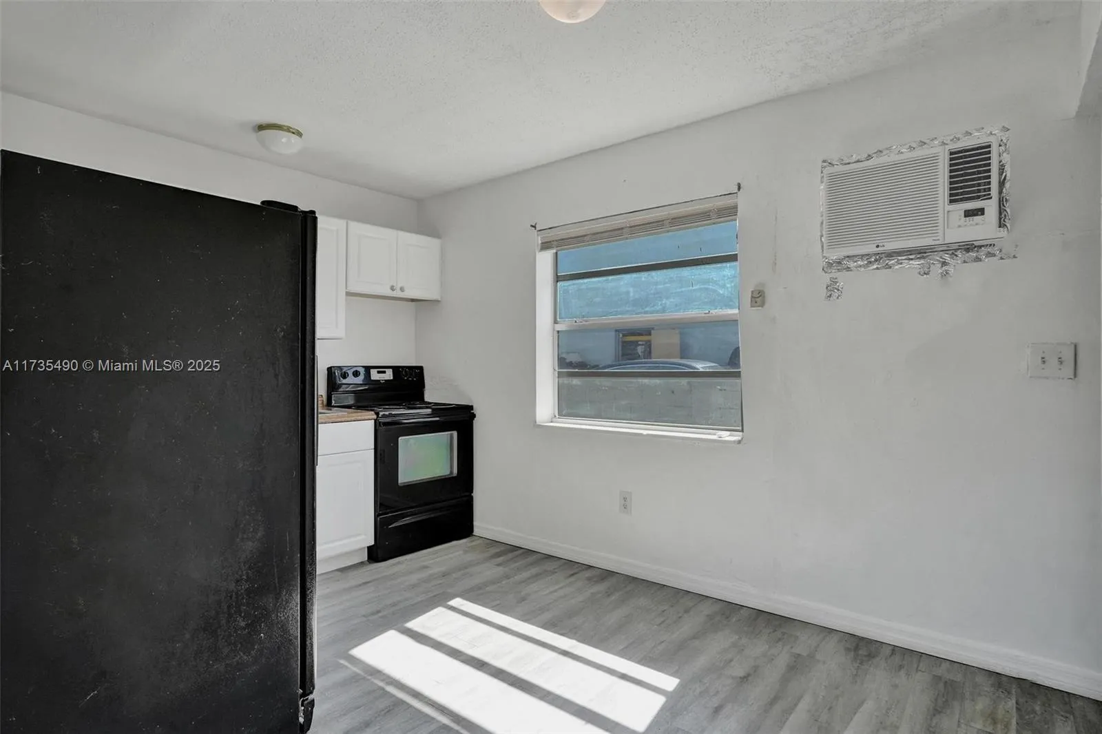 Fort Lauderdale, Florida 33304, United States, ,Residential,Pending,10457