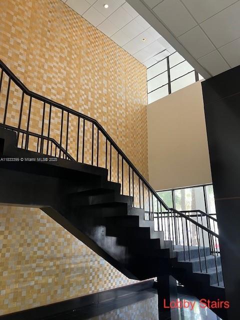 HALLMARK OF HOLLYWOOD CON - Commercial Sale