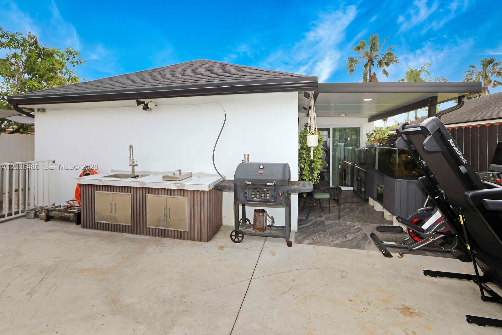 VILLAS OF PALM BAY - Residential