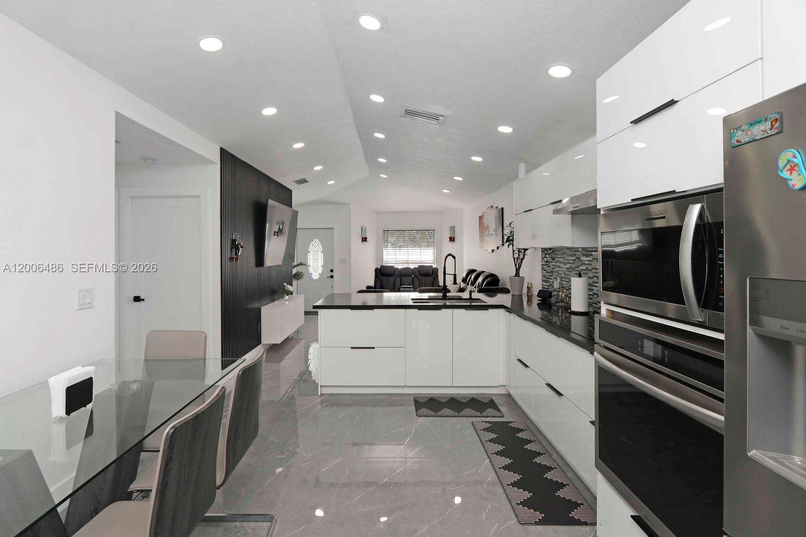 VILLAS OF PALM BAY - Residential