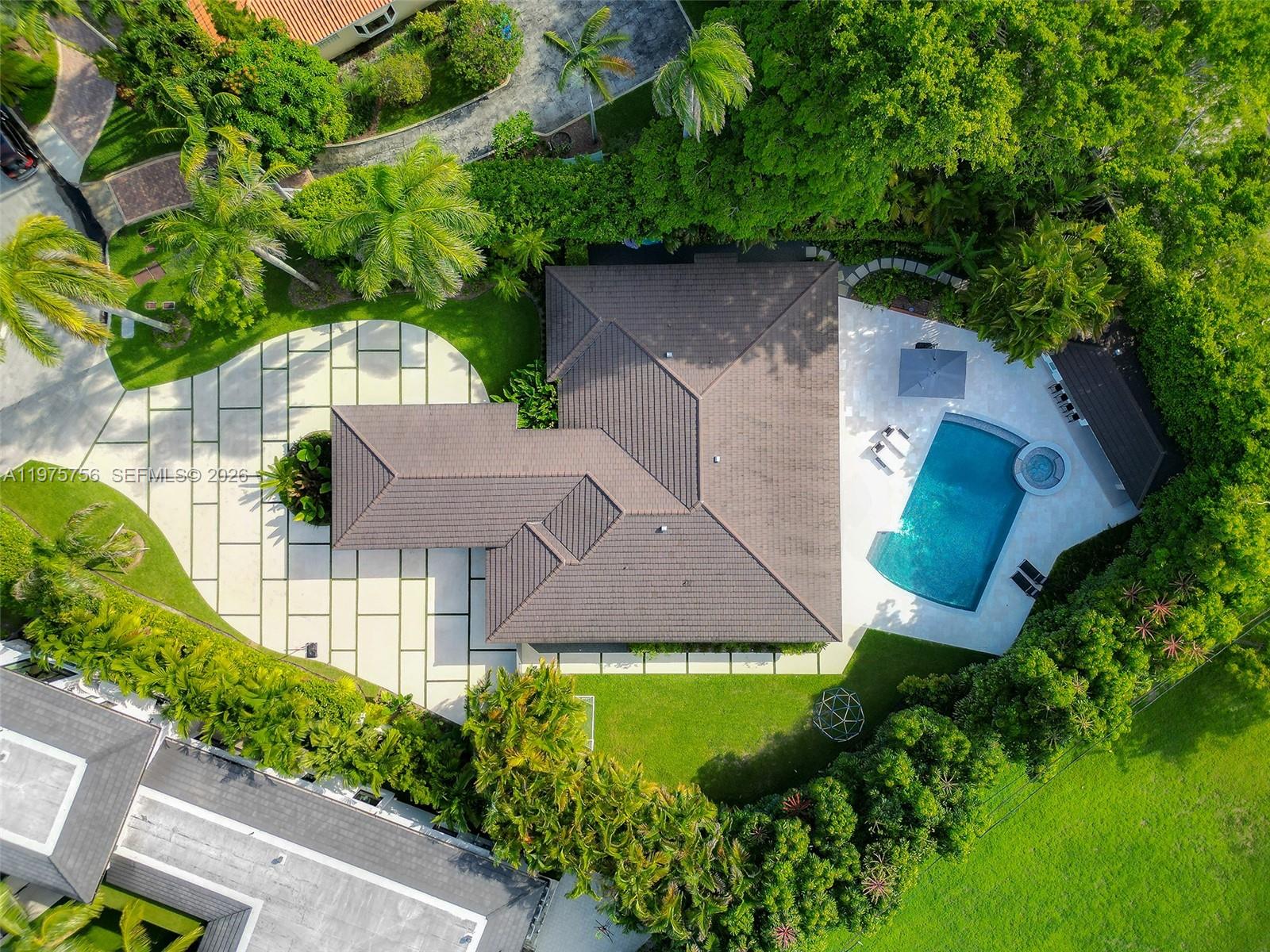 BAY POINT - Residential Lease