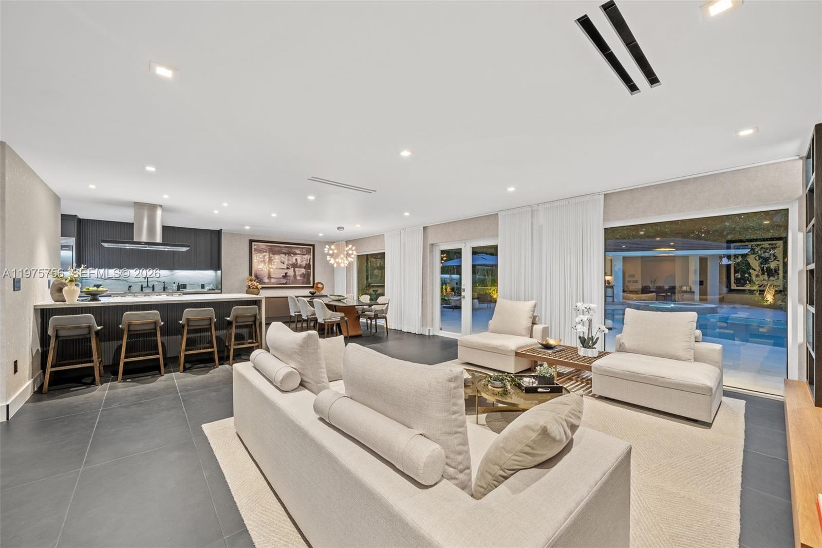 BAY POINT - Residential Lease