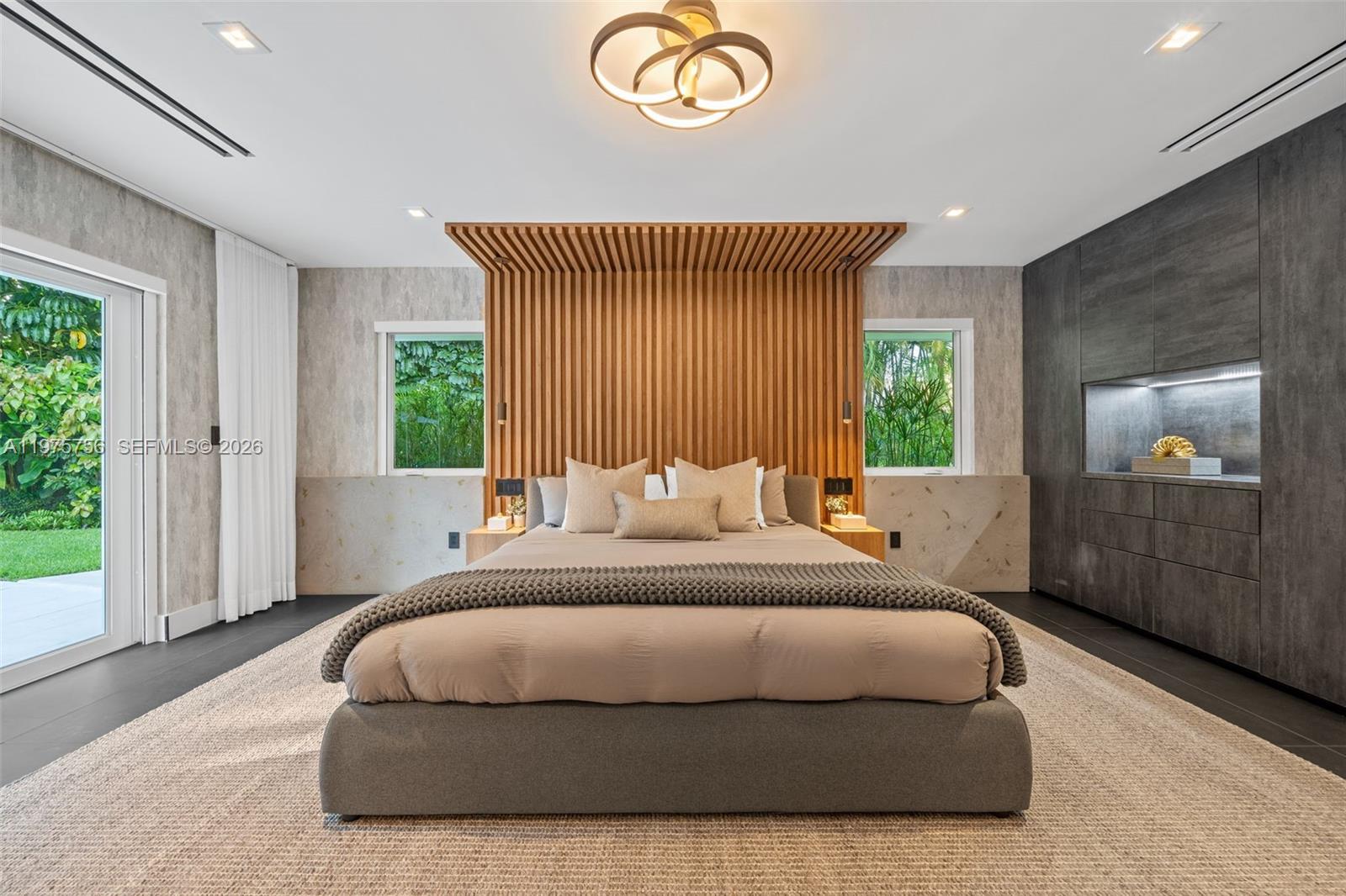 BAY POINT - Residential Lease