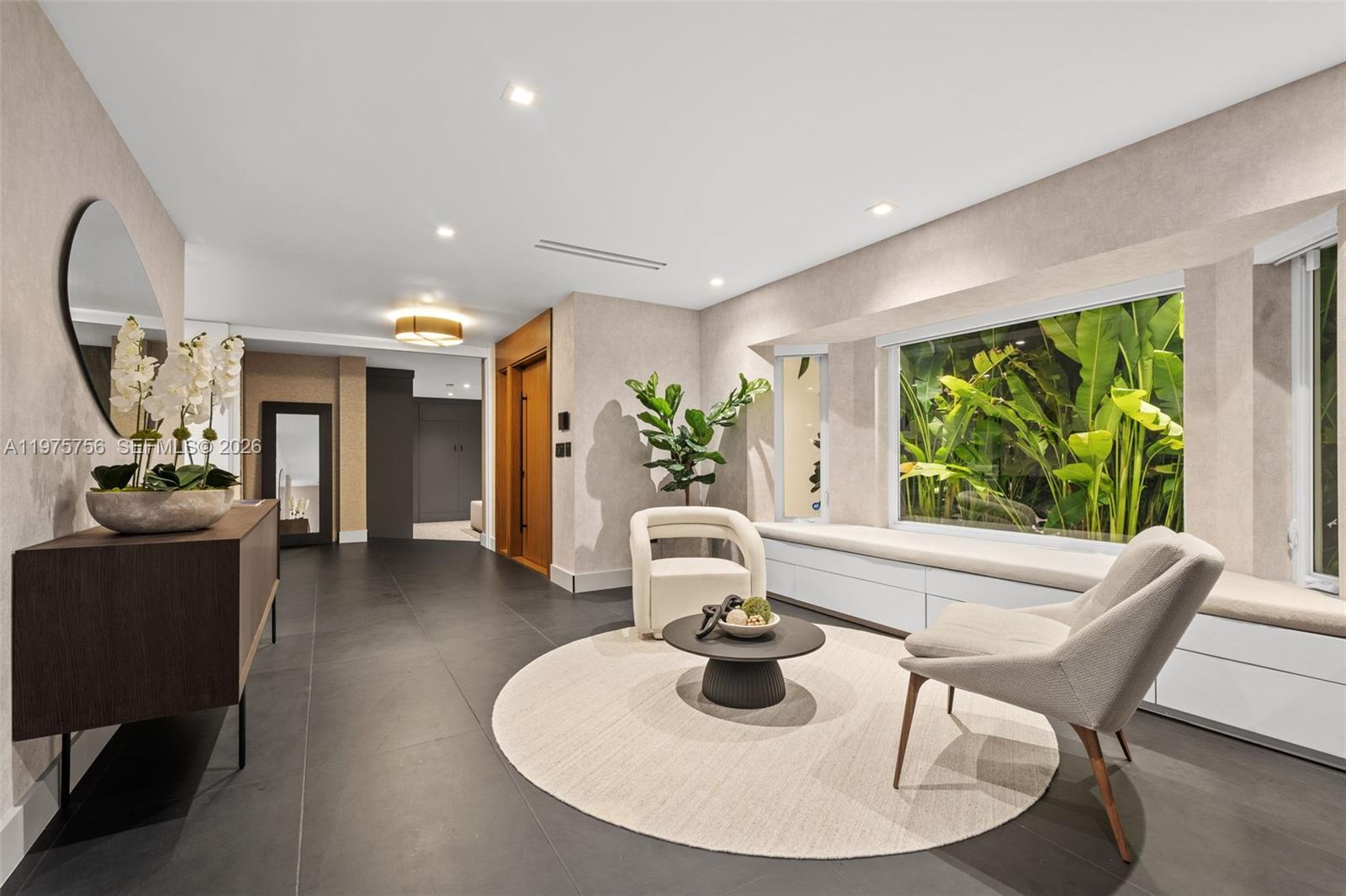 BAY POINT - Residential Lease