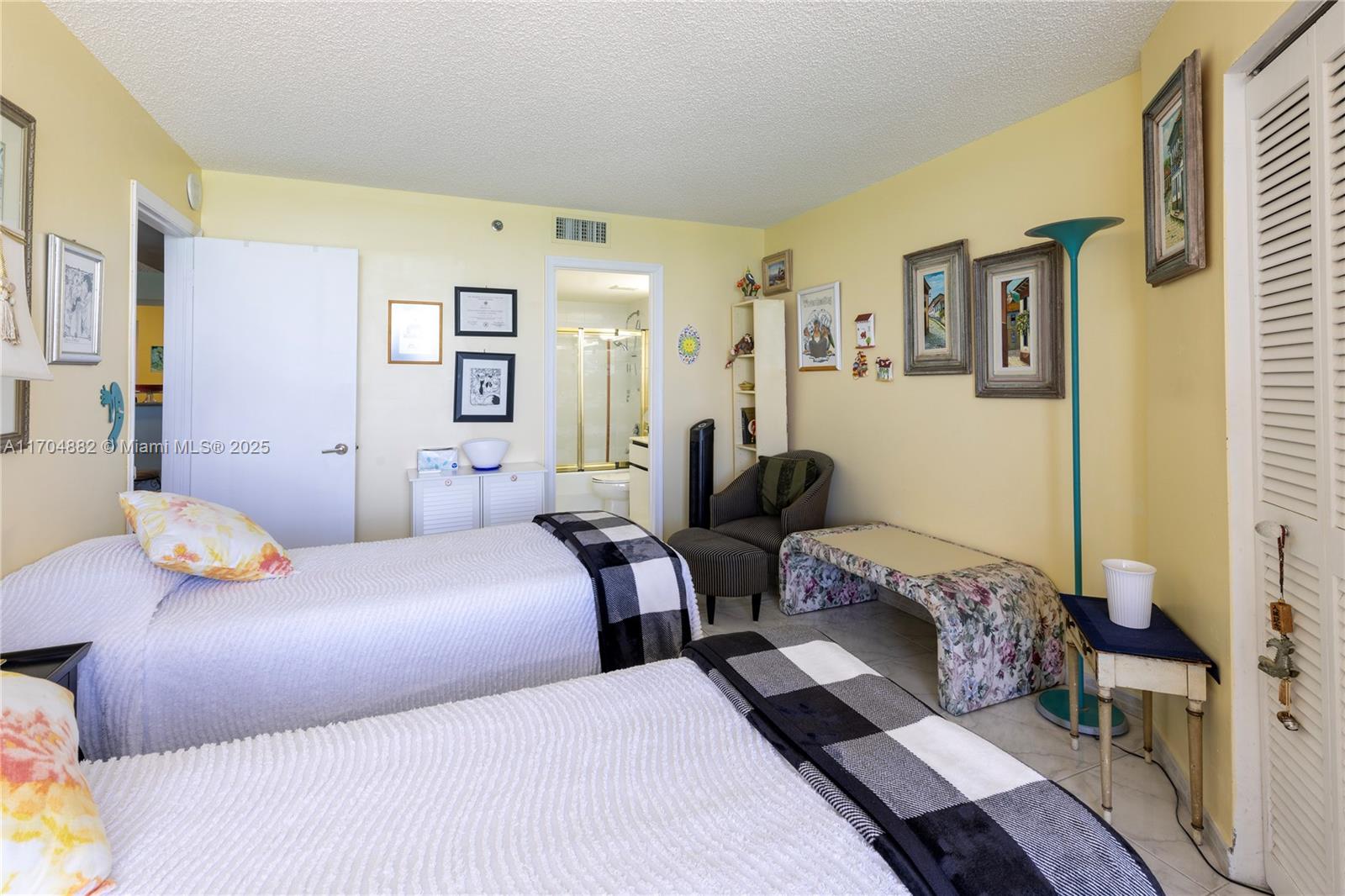 THE STERLING CONDO - Residential