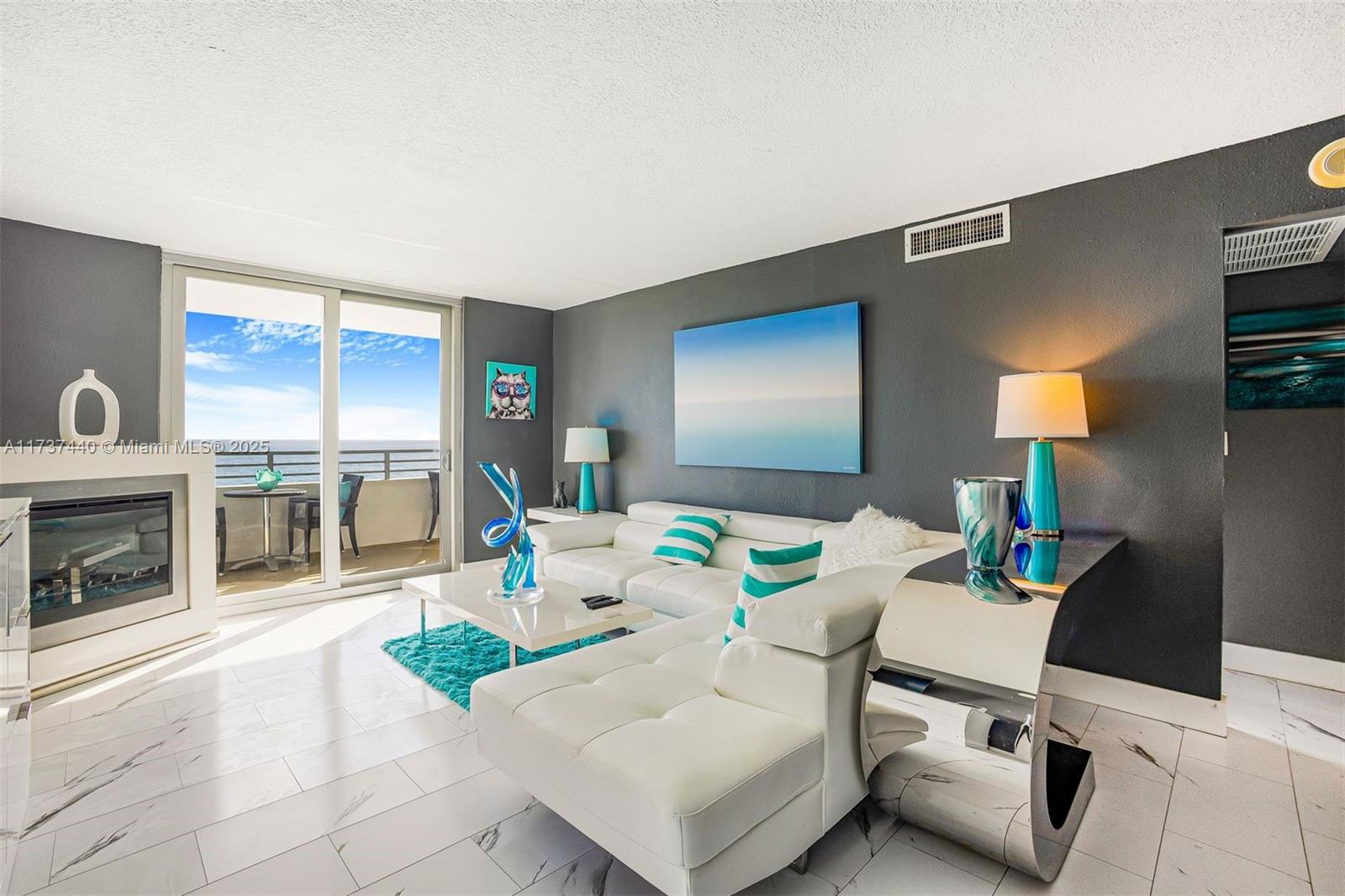 5555 Collins Ave 16L