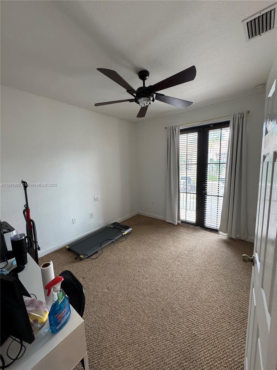 SILVER PALM EAST SEC THRE - Residential