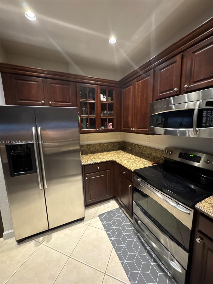 SILVER PALM EAST SEC THRE - Residential