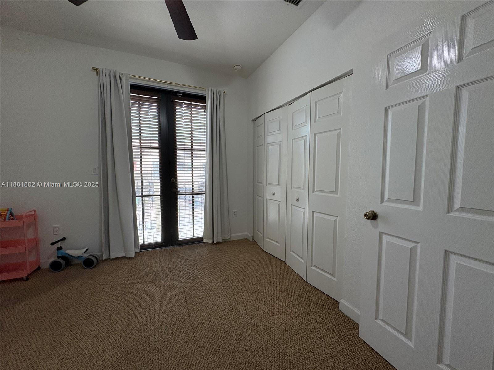 SILVER PALM EAST SEC THRE - Residential