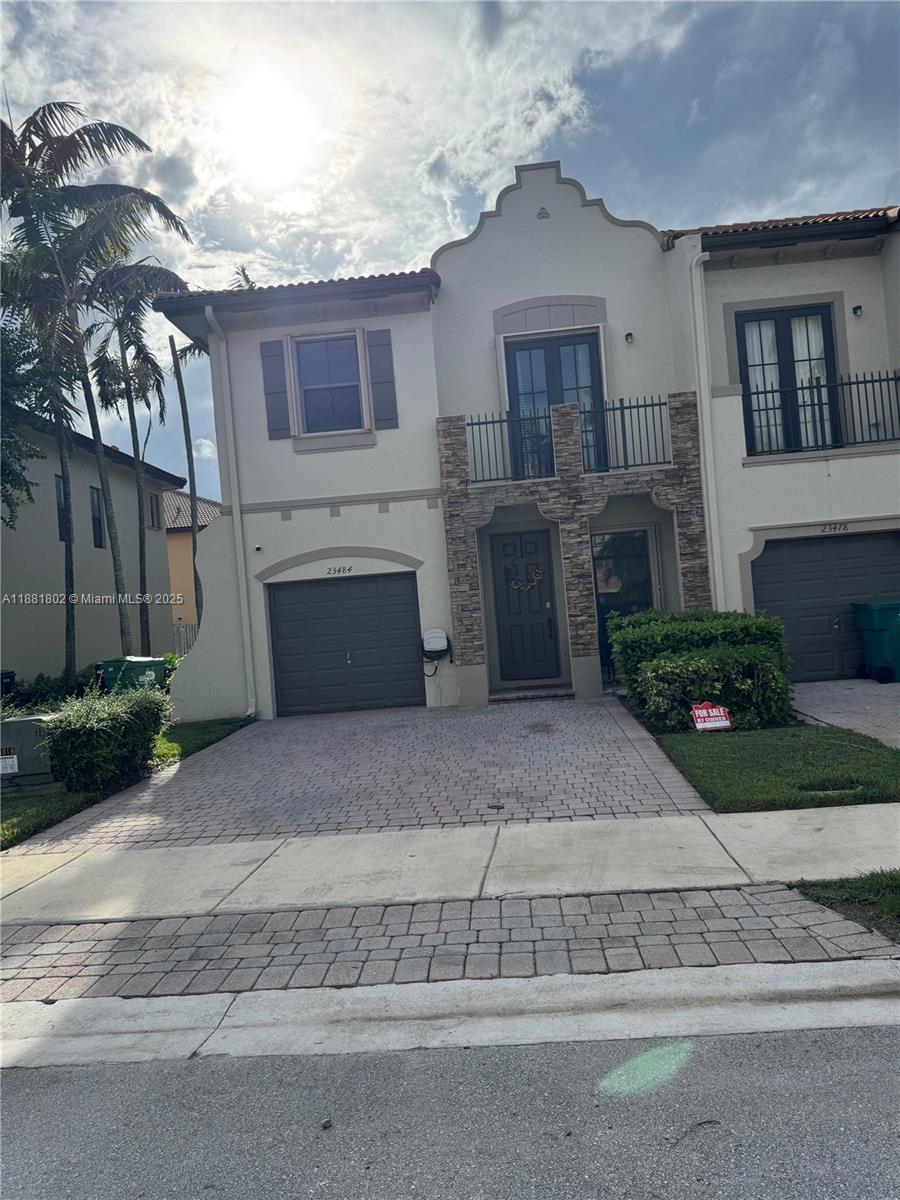 SILVER PALM EAST SEC THRE - Residential