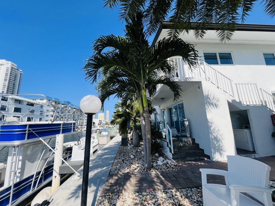 Rental Property at 3681 Ne 170th St 4, North Miami Beach, Miami-Dade County, Florida - Bedrooms: 2 
Bathrooms: 2  - $2,799 MO.