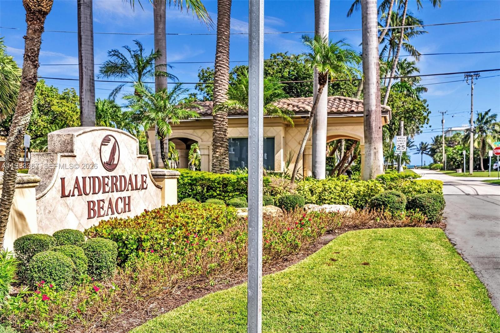 LAUDERDALE BEACH - Residential