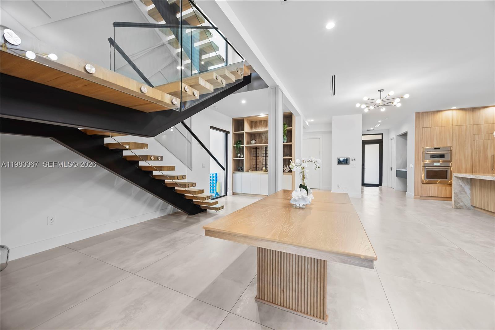 LAUDERDALE BEACH - Residential