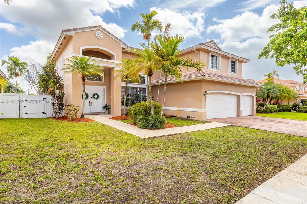 Photo of 337 SW 188th Terrace #0, Pembroke Pines, FL 33029 (MLS # A12028758)