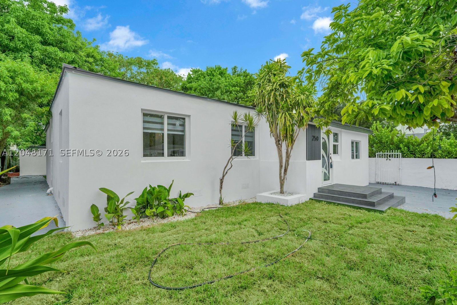 250 NW 45 ST