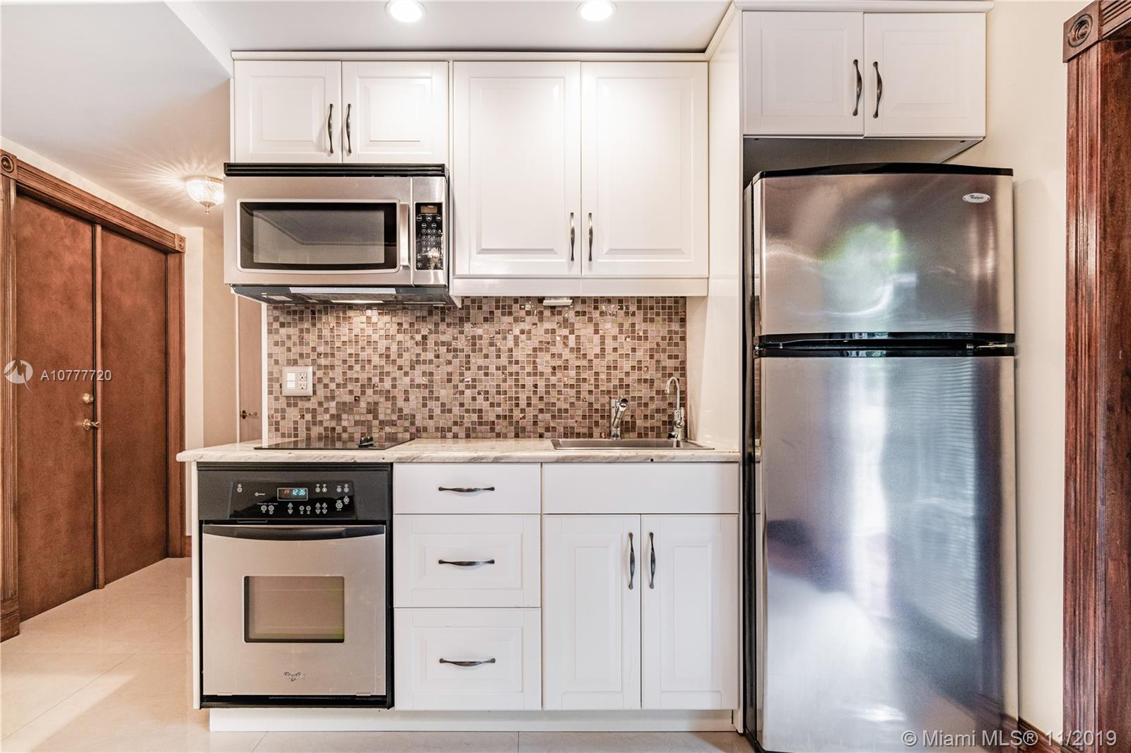 WINDEMERE WOODE - Residential