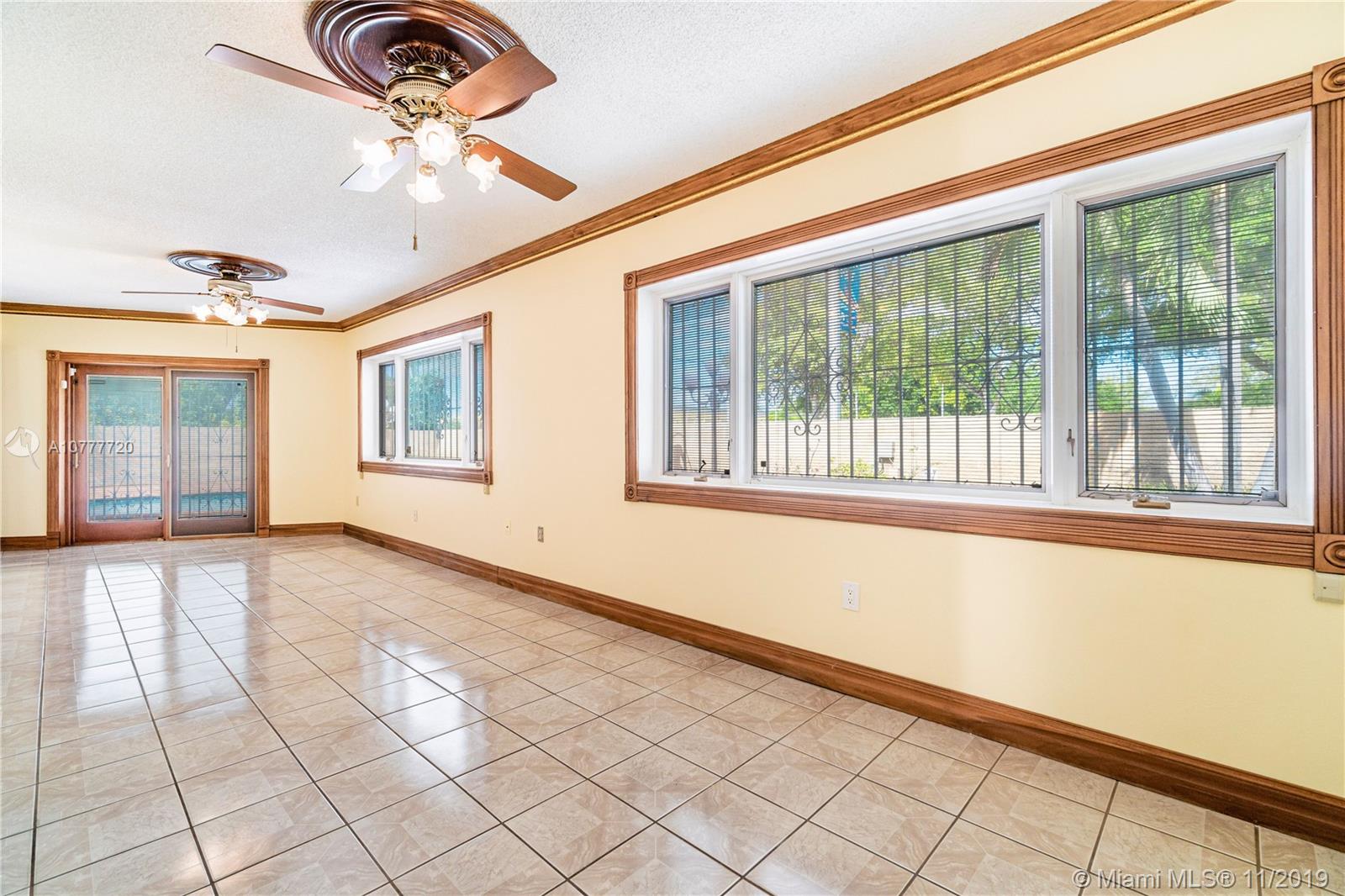 WINDEMERE WOODE - Residential