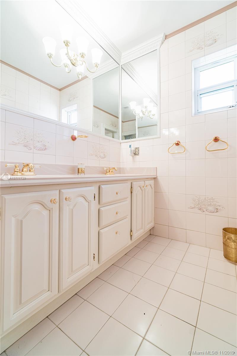 WINDEMERE WOODE - Residential