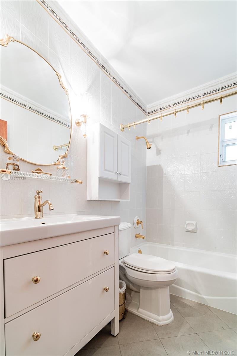 WINDEMERE WOODE - Residential