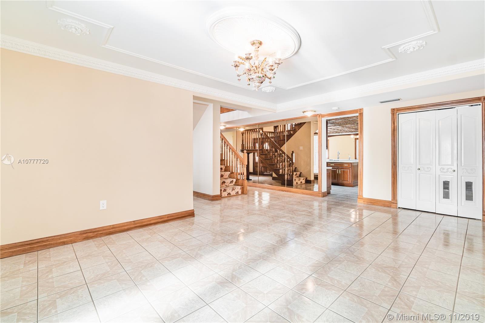 WINDEMERE WOODE - Residential