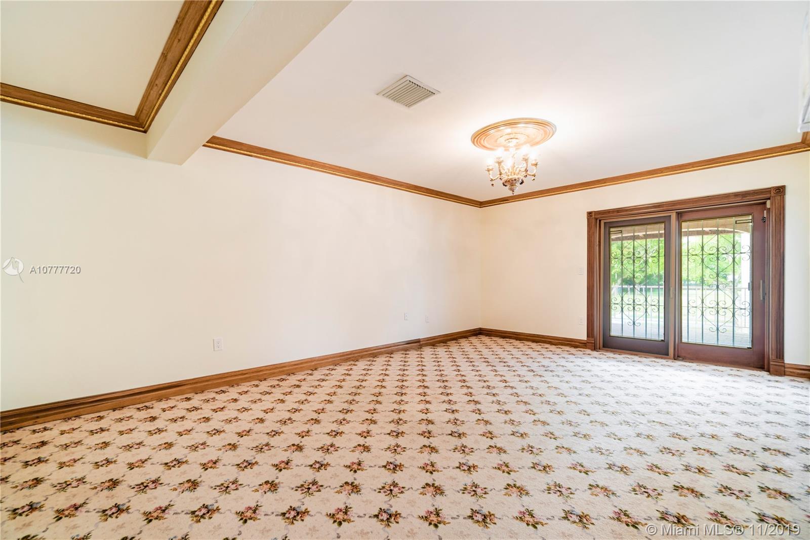 WINDEMERE WOODE - Residential