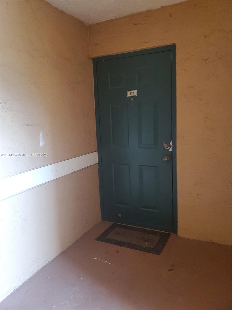 RIVIERA PALMS CONDO - Residential Lease