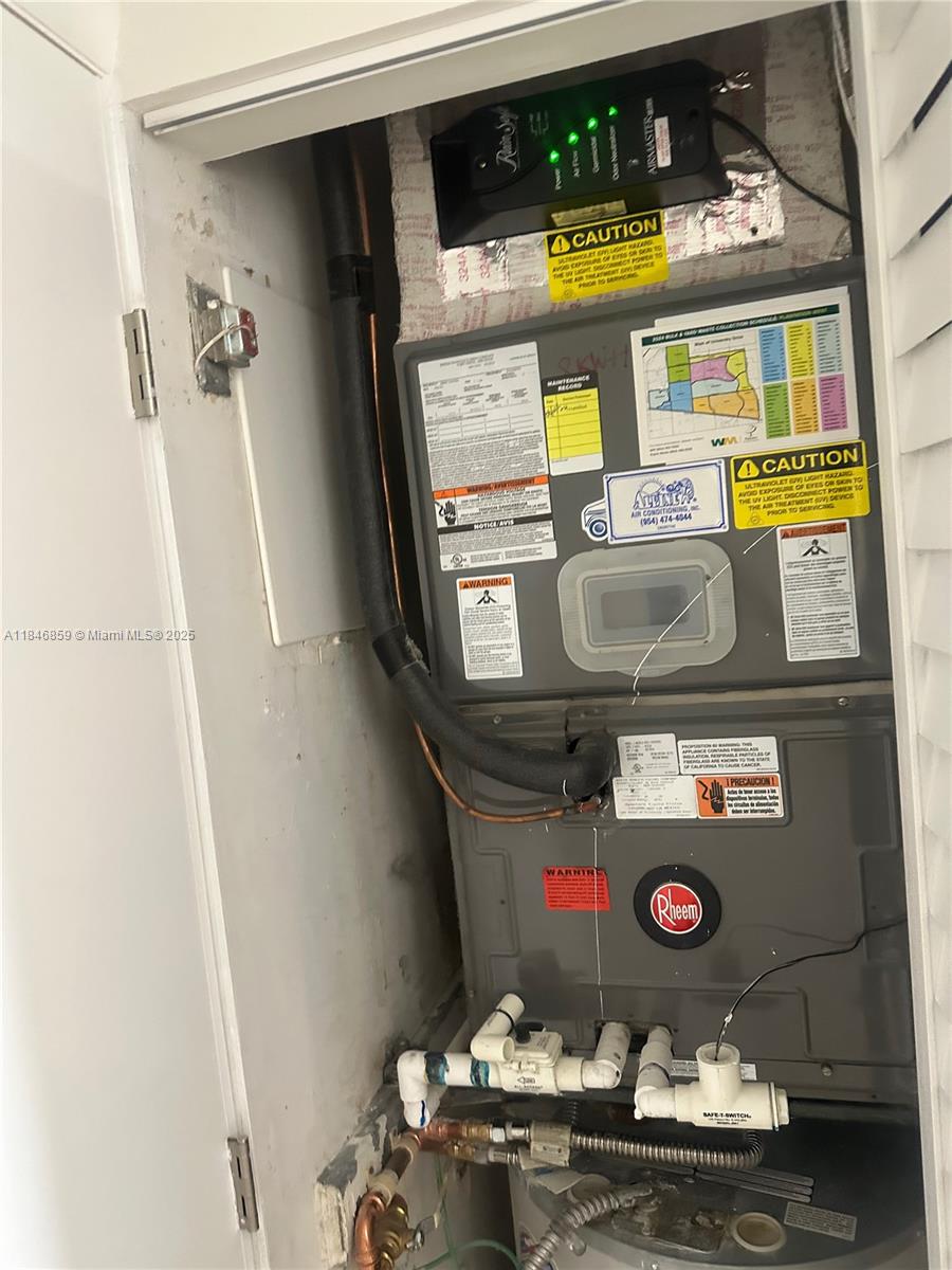 PARC COURT CONDO - Residential