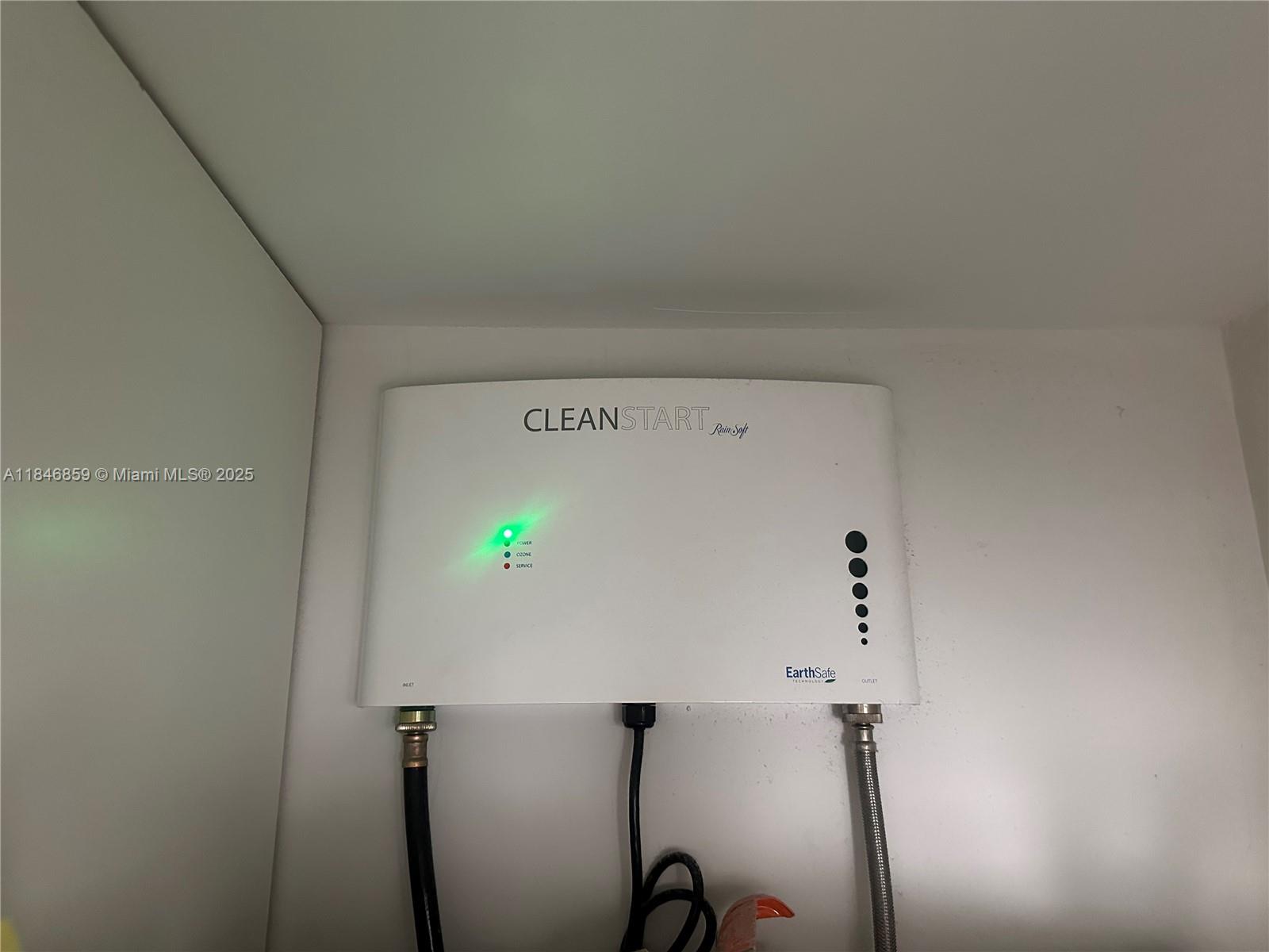 PARC COURT CONDO - Residential