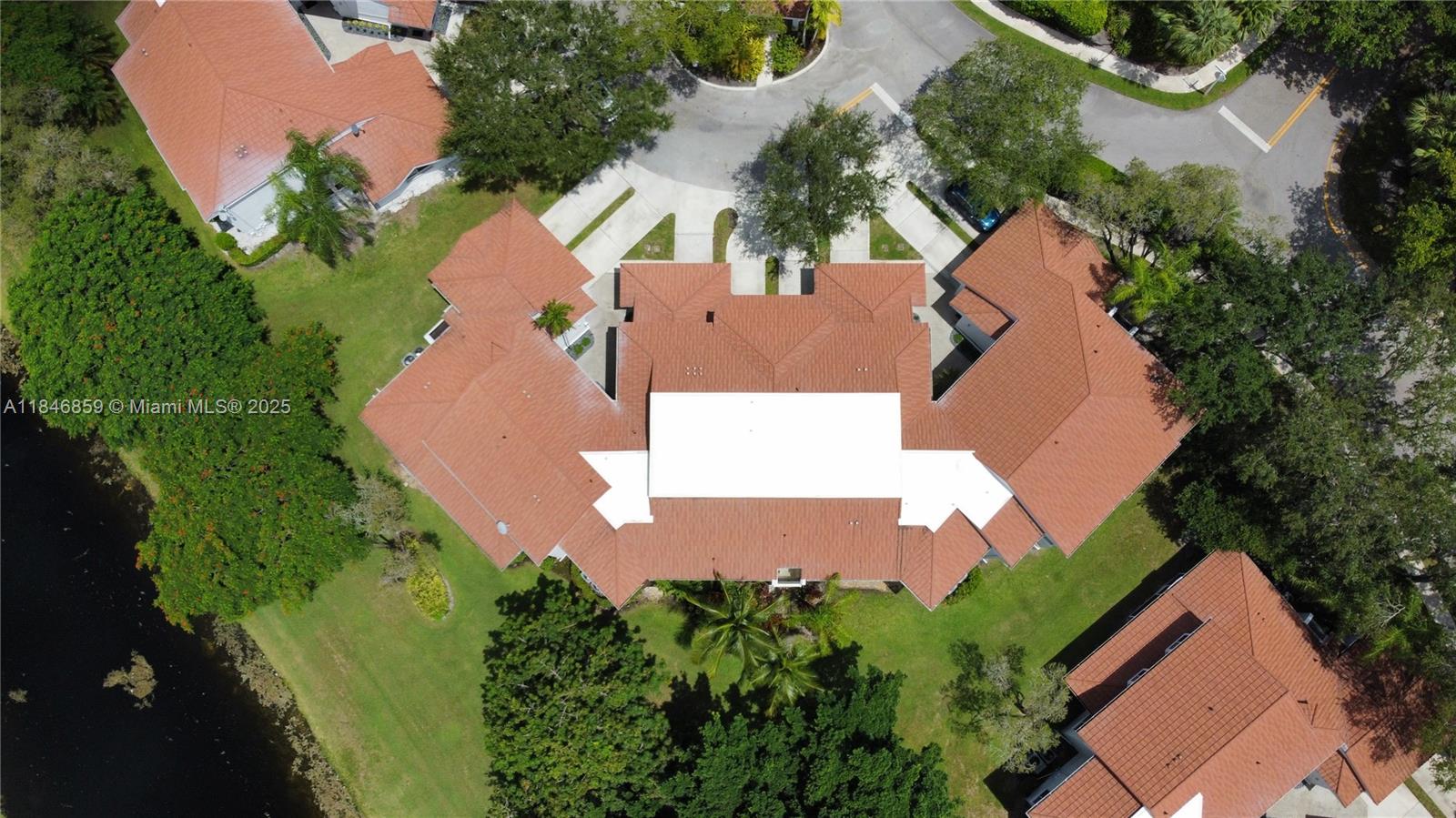 PARC COURT CONDO - Residential