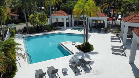 Photo of 9257 NW 9th Pl #9257, Plantation, FL 33324 (MLS # A11846859)