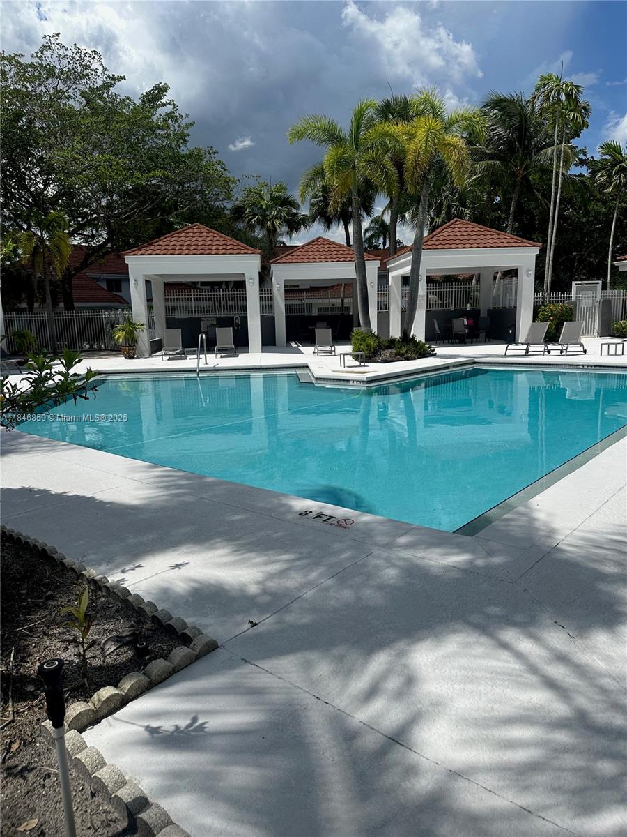 PARC COURT CONDO - Residential