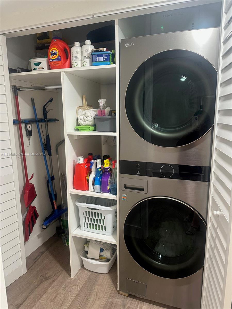 PARC COURT CONDO - Residential