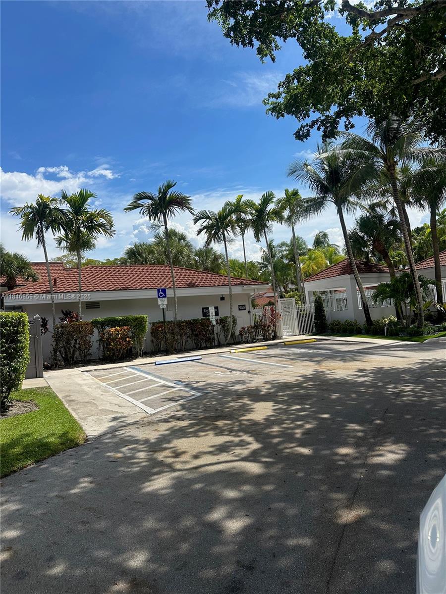 9257 NW 9th Pl 9257