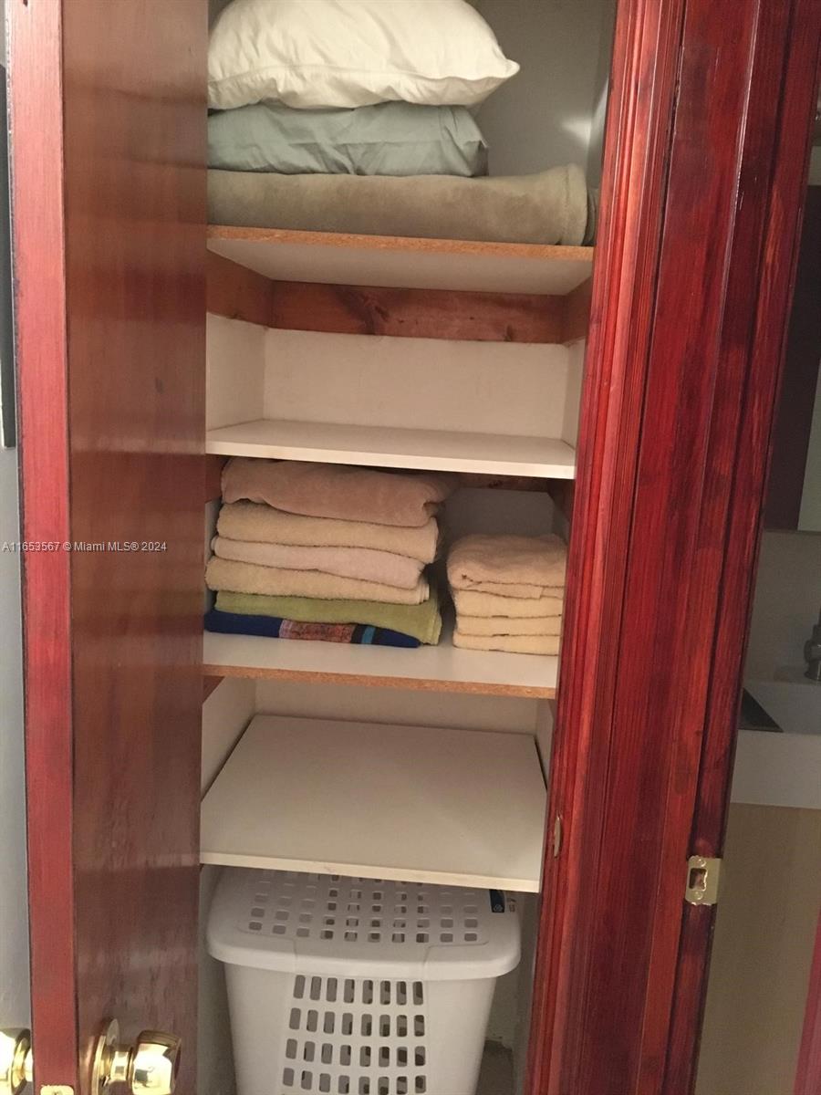 PENN CONDO - Residential