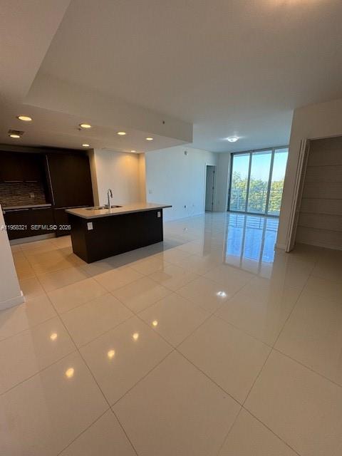 MIDTOWN DORAL CONDO 4 - Residential Lease