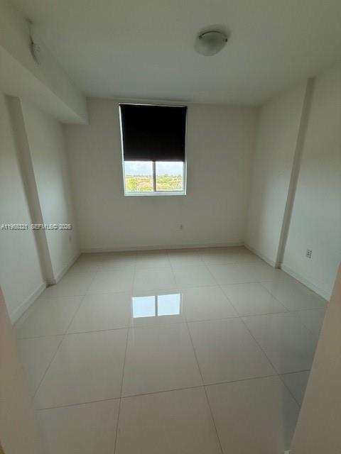 MIDTOWN DORAL CONDO 4 - Residential Lease