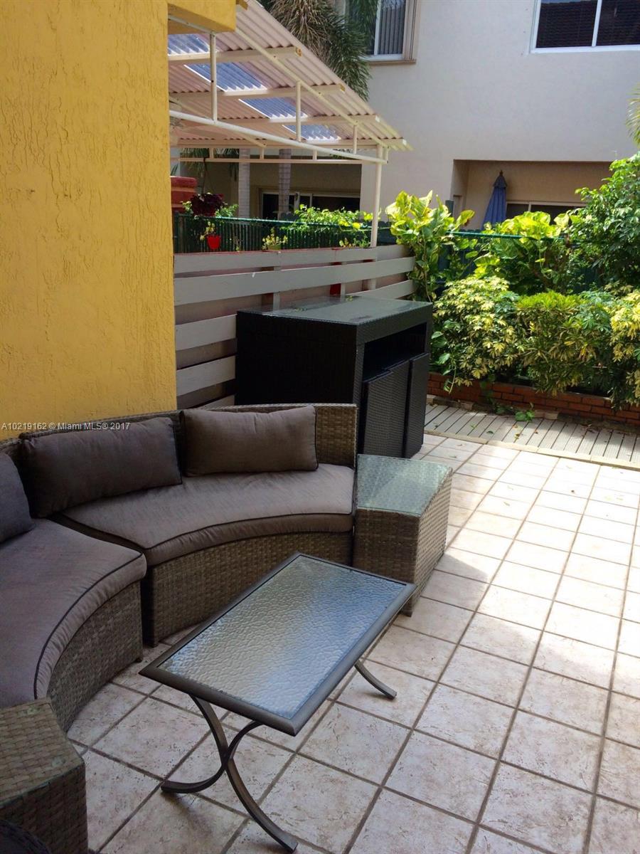 Les Jardins Condo - Residential Lease