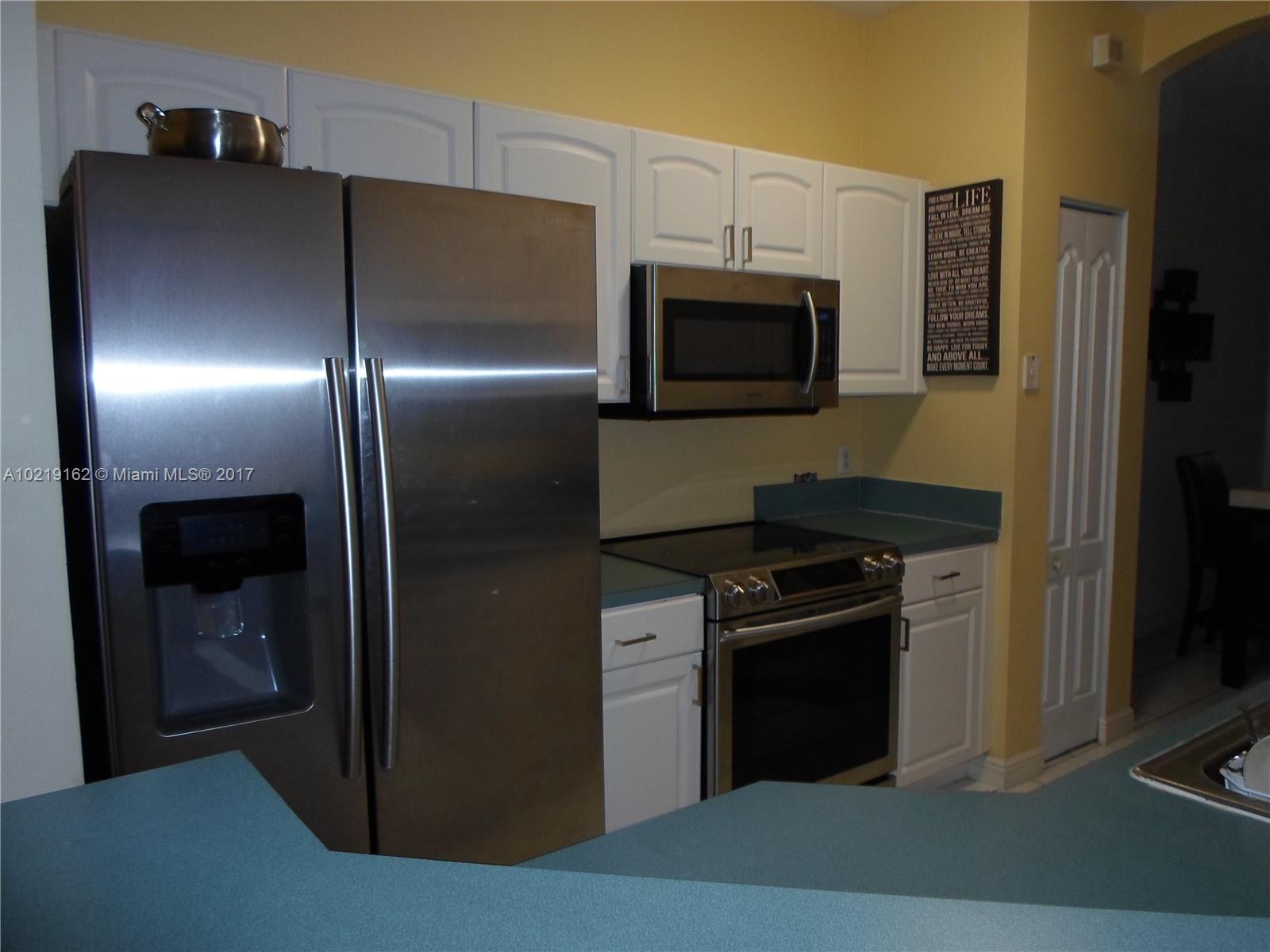 Les Jardins Condo - Residential Lease