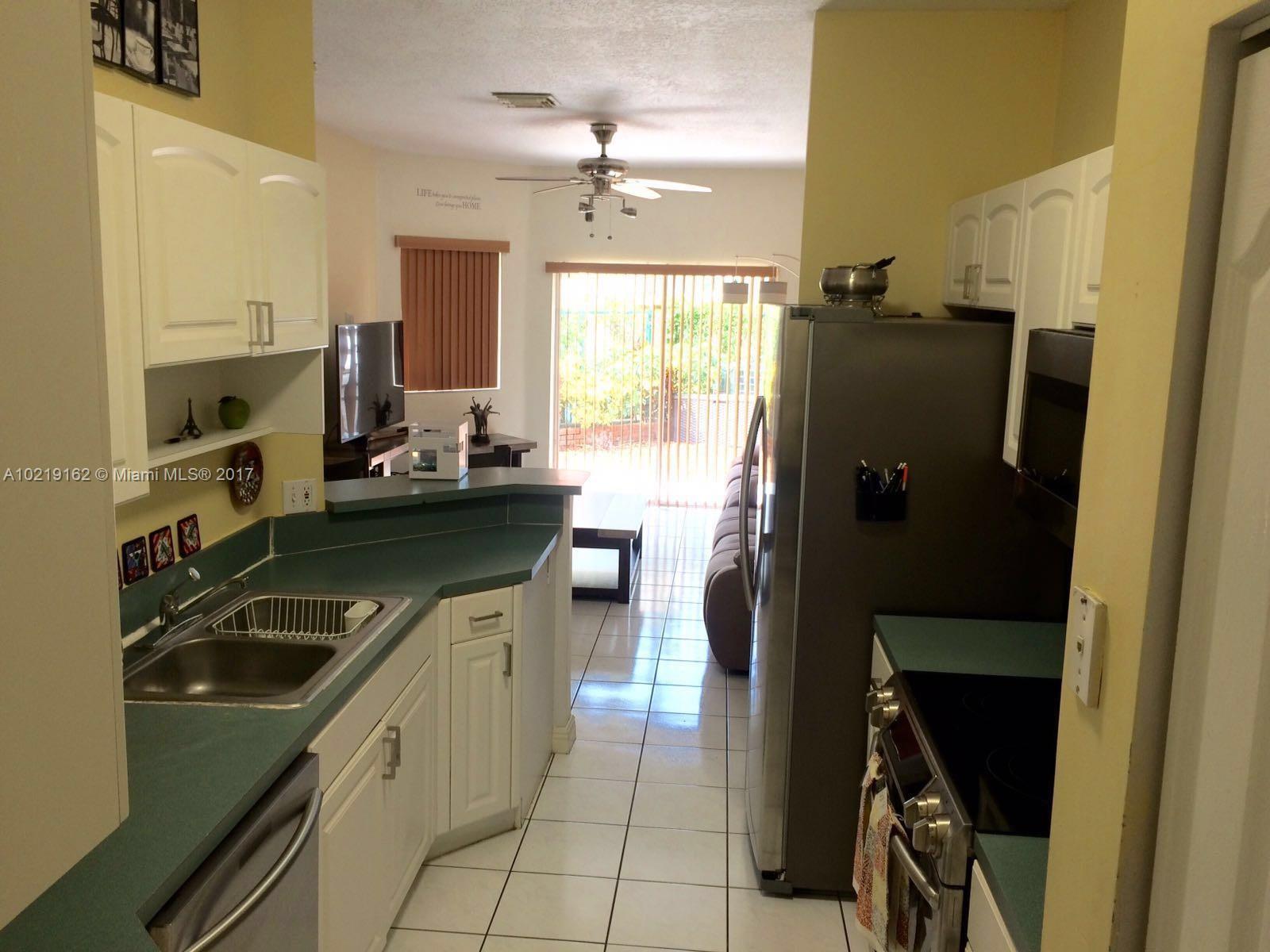 Les Jardins Condo - Residential Lease