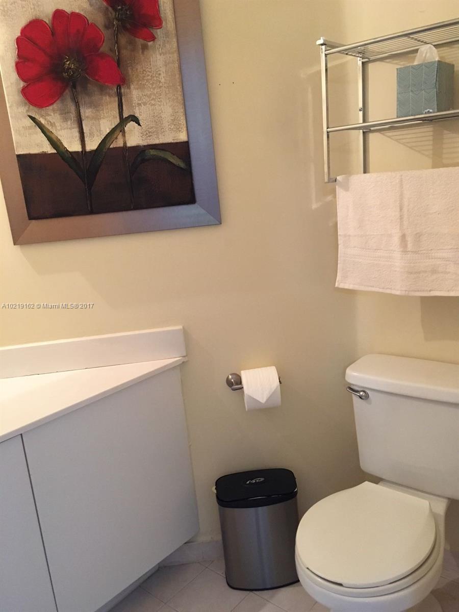 Les Jardins Condo - Residential Lease