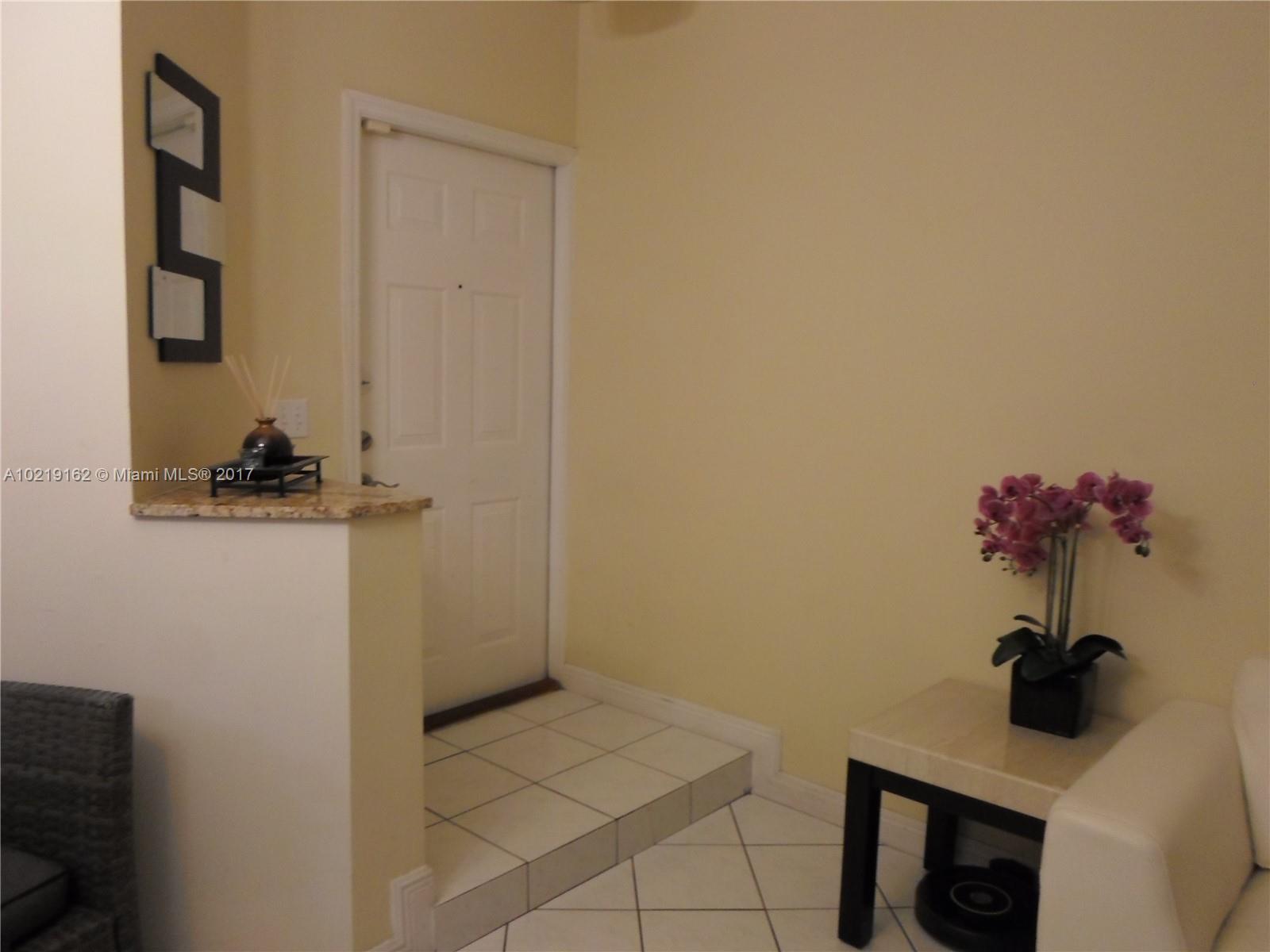 Les Jardins Condo - Residential Lease