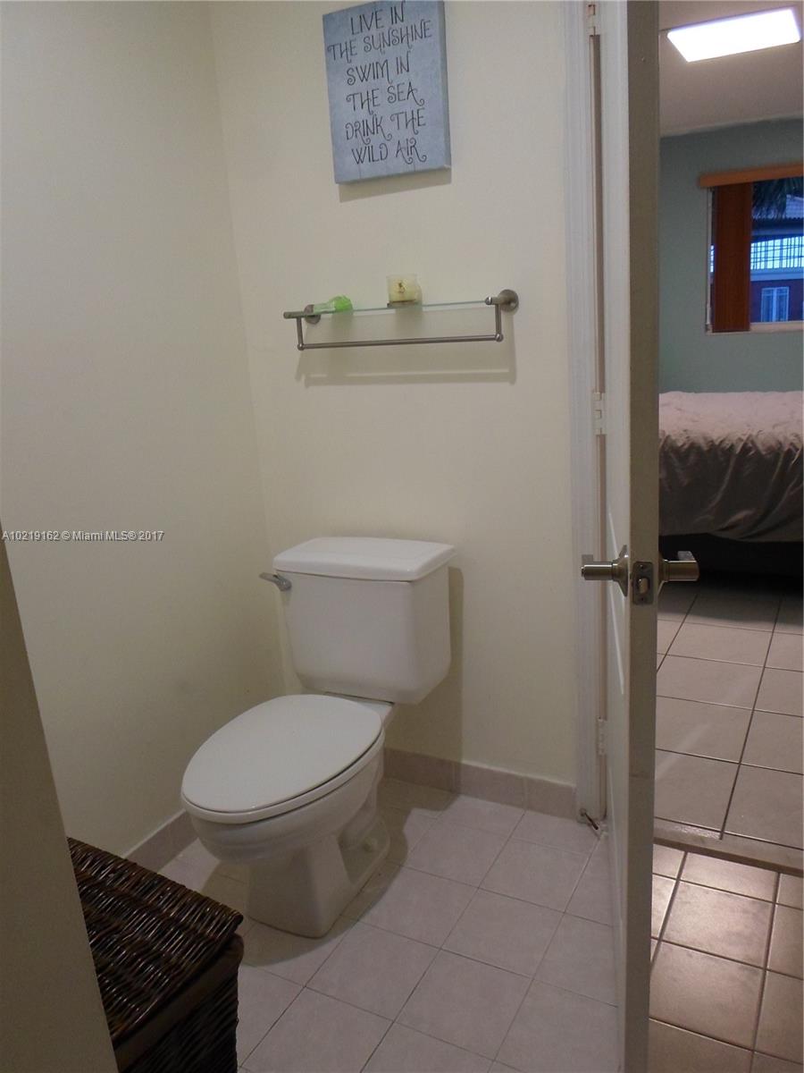 Les Jardins Condo - Residential Lease