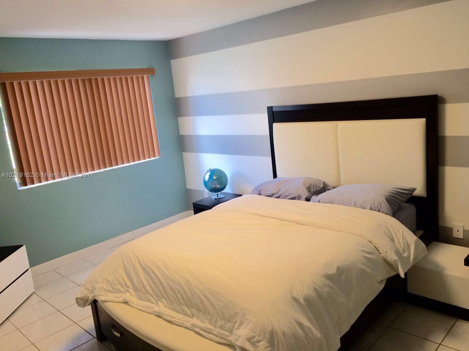 Les Jardins Condo - Residential Lease