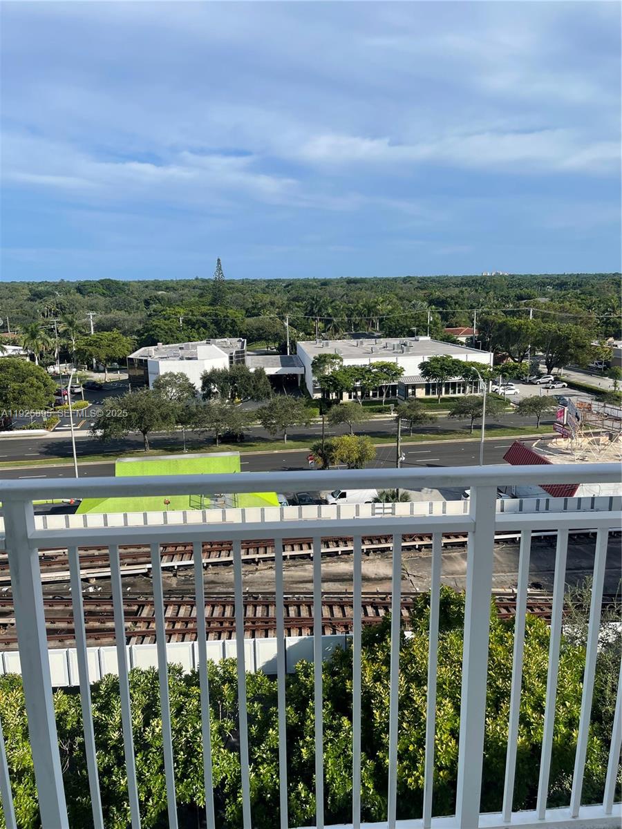 DOWNTOWN DADELAND CONDO N - Residential Lease