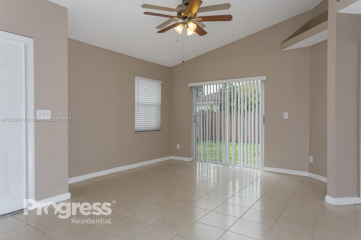 Lakes Of Newport II 158-2 - Residential Lease