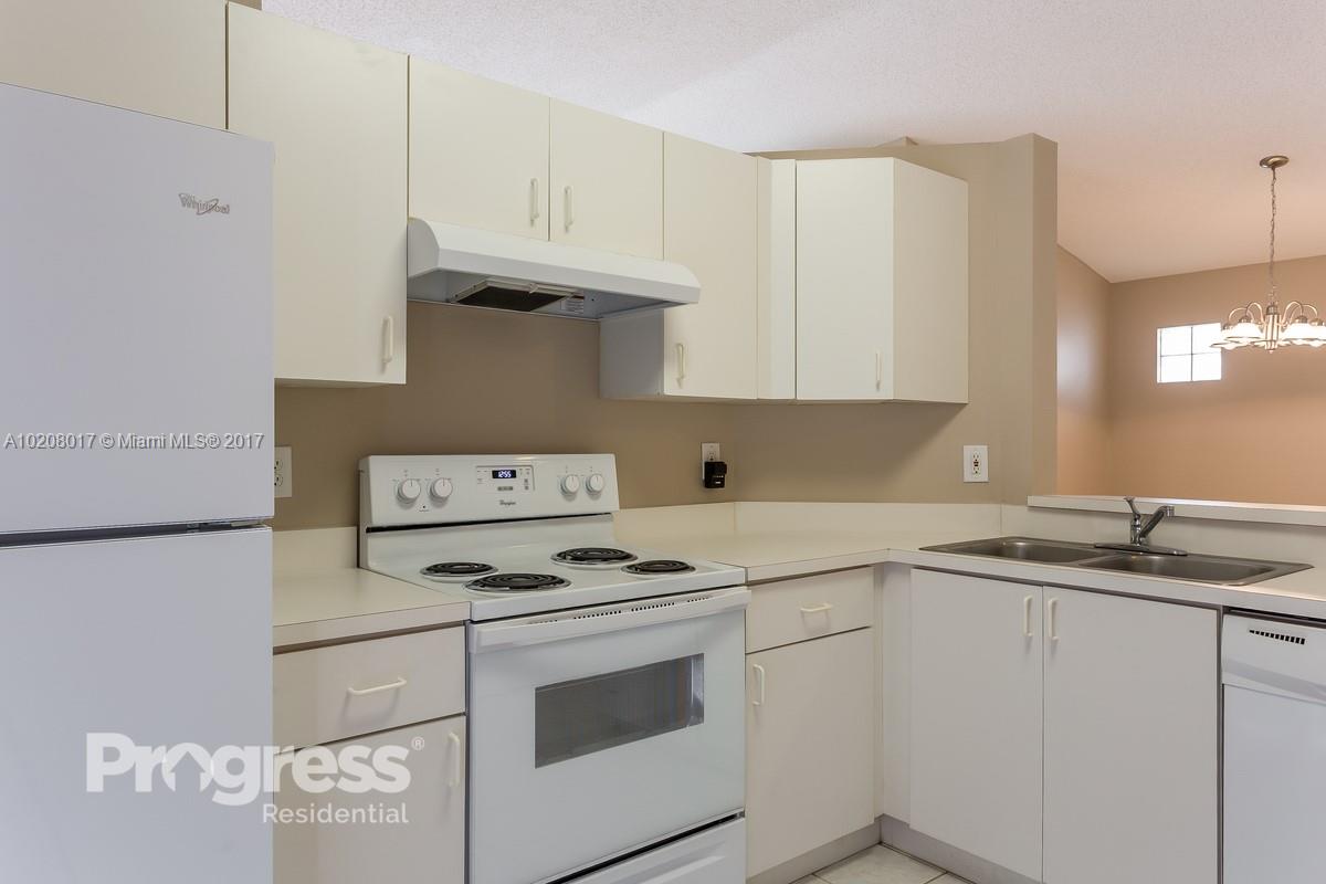 Lakes Of Newport II 158-2 - Residential Lease